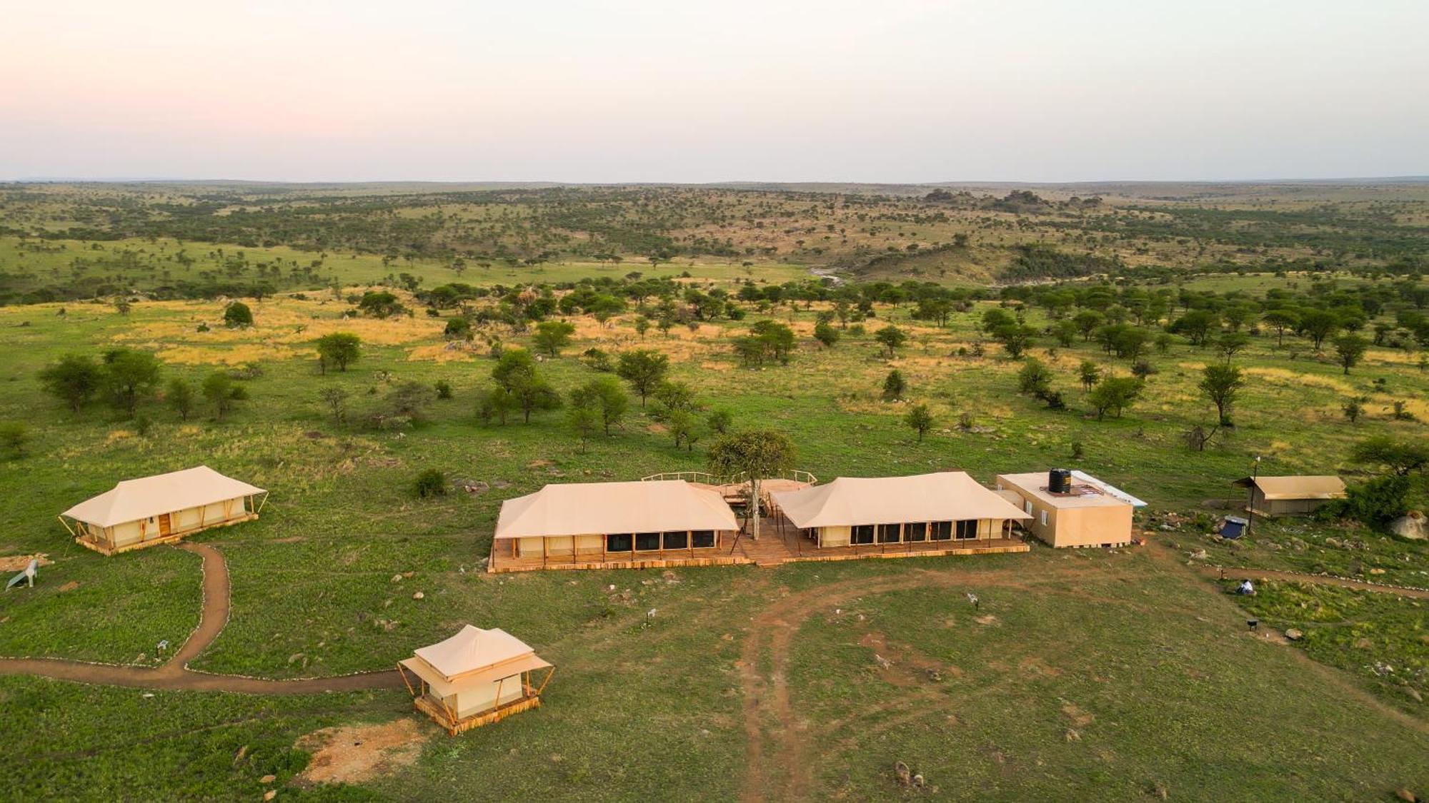 Serengeti Malaika Luxury Camp Экстерьер фото