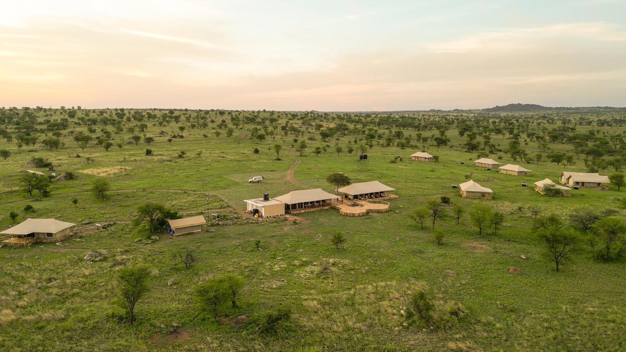 Serengeti Malaika Luxury Camp Экстерьер фото